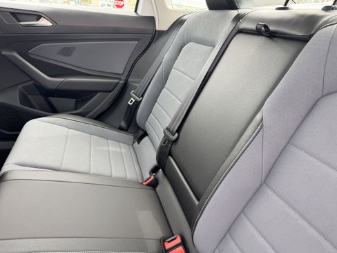 New 2025 Volkswagen Jetta SE image 16