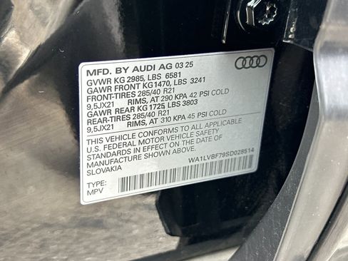 Used 2025 Audi Q7 3.0T Premium Plus w/ Premium Plus Package AWD/4WD image 30
