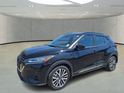 Used 2023 Nissan Kicks SR