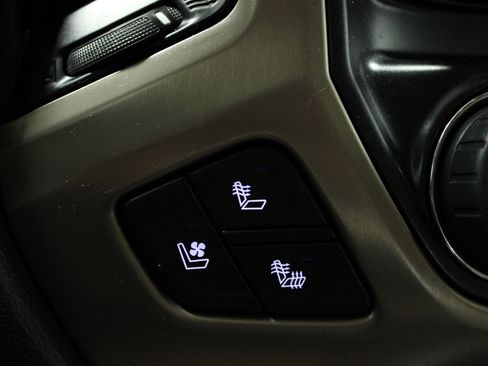 Used 2018 GMC Sierra 1500 Denali image 27