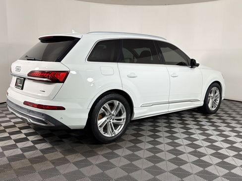 Used 2021 Audi Q7 2.0T Premium Plus w/ Premium Plus Package AWD/4WD image 6