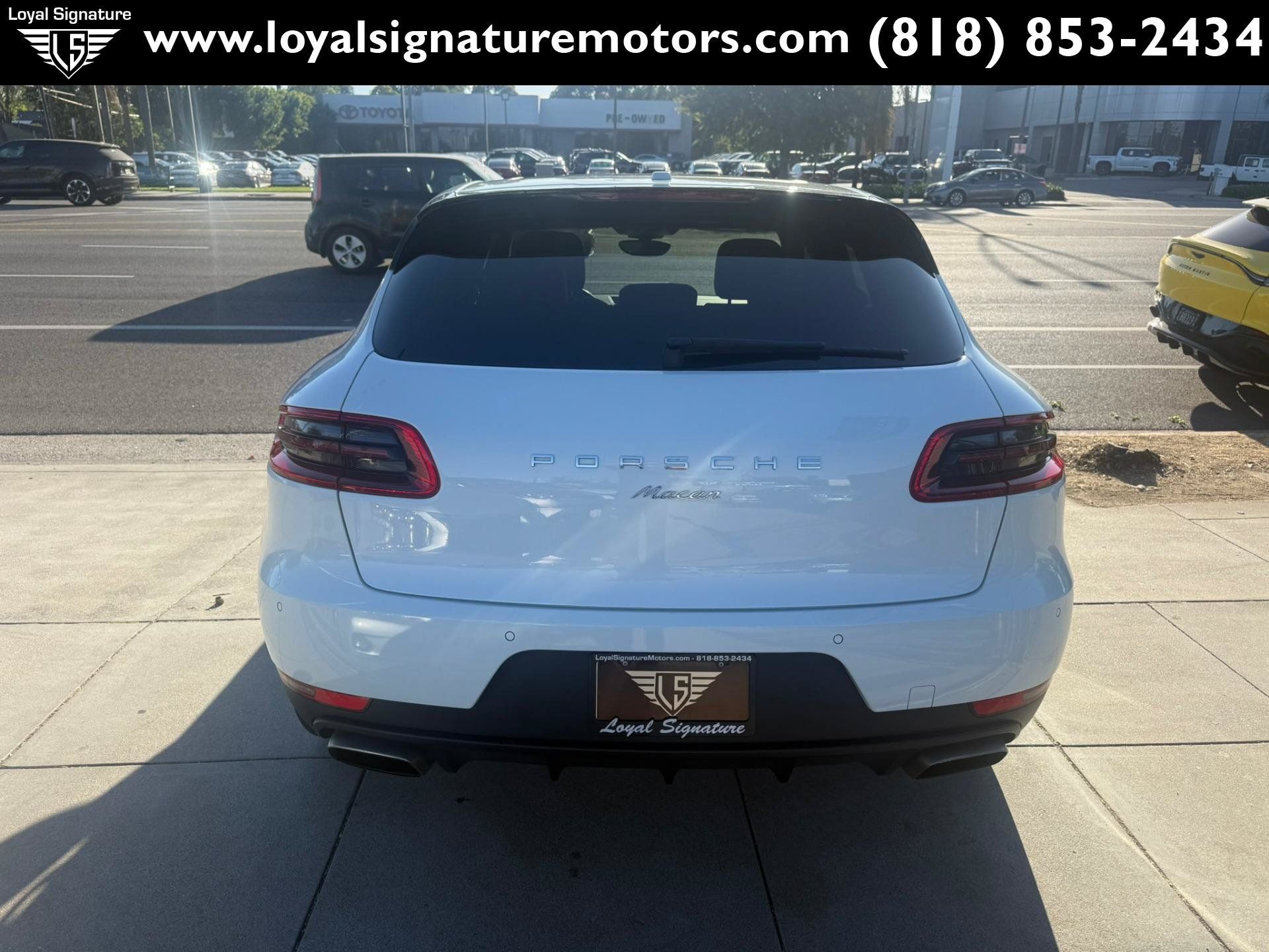 Used 2017 Porsche Macan AWD/4WD image 6