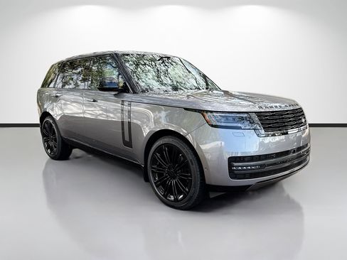 New 2026 Land Rover Range Rover Long Wheelbase SE AWD/4WD image 7