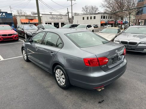 Used 2014 Volkswagen Jetta S image 10