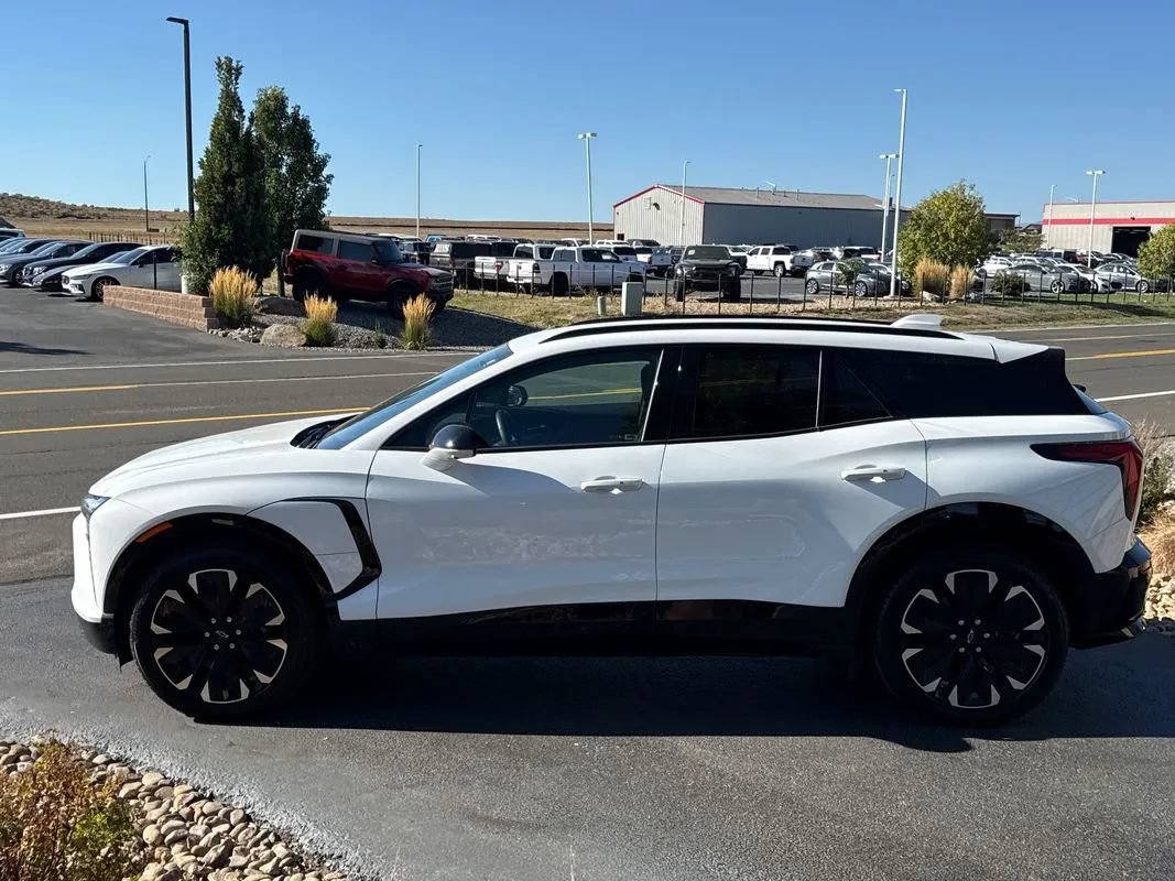 Used 2024 Chevrolet Blazer EV RS AWD/4WD image 20