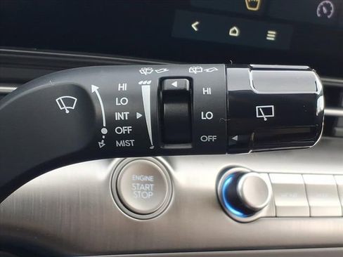 New 2026 Hyundai Kona SE image 24