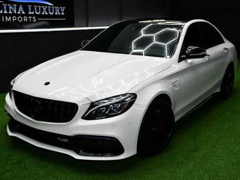 Used 2015 Mercedes-Benz C 63 AMG S image 2