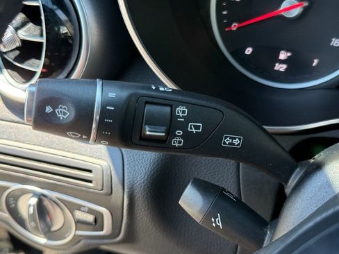 Used 2021 Mercedes-Benz GLC 300 4MATIC w/ AMG Line image 30