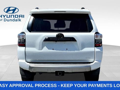Used 2021 Toyota 4Runner TRD Off-Road AWD/4WD image 7
