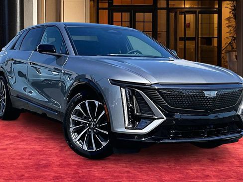New 2026 Cadillac Lyriq Sport AWD/4WD image 2
