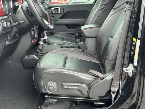 Certified 2021 Jeep Wrangler Unlimited Rubicon image 13