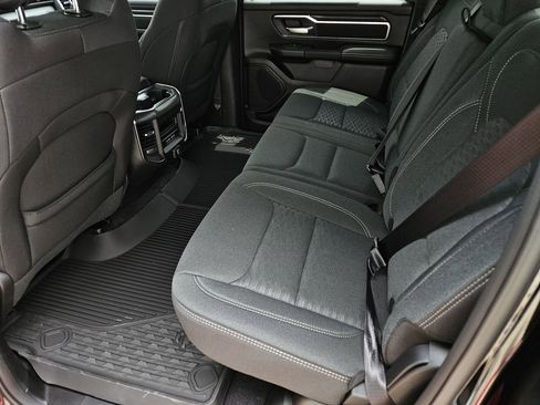 New 2026 RAM 1500 4x4 Crew Cab image 11