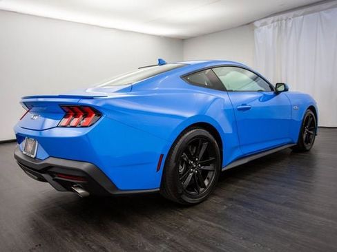 Used 2025 Ford Mustang GT image 26