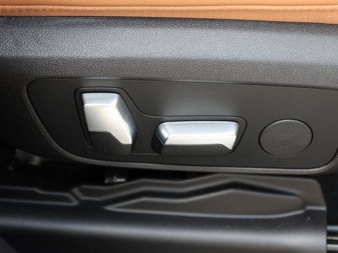 Used 2023 BMW X4 xDrive30i w/ M Sport Package image 23