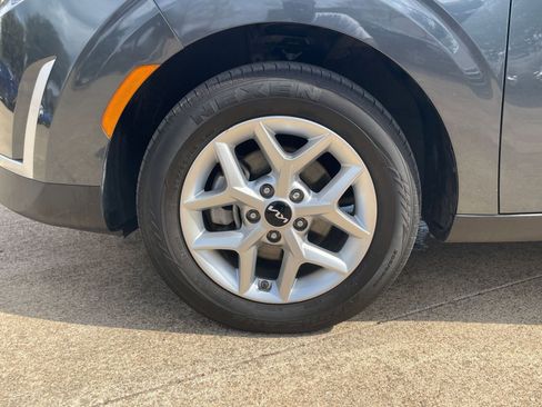 Used 2025 Kia Soul LX w/ LX Technology Package image 33