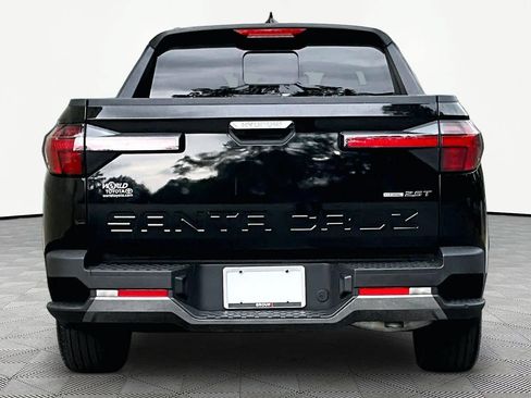 Used 2023 Hyundai Santa Cruz Limited AWD/4WD image 9