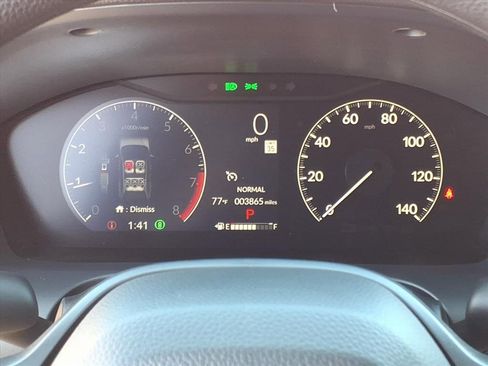 Used 2025 Honda HR-V LX image 14