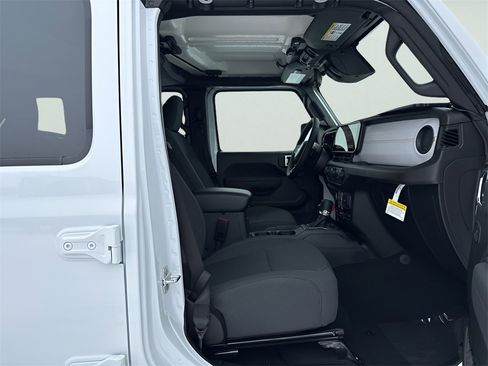 New 2026 Jeep Wrangler Willys image 10