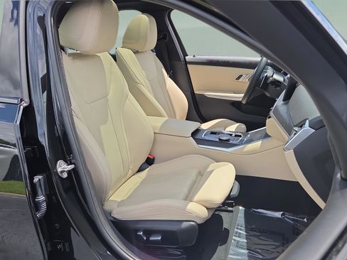 Certified 2023 BMW 330i Sedan w/ Premium Package RWD image 17