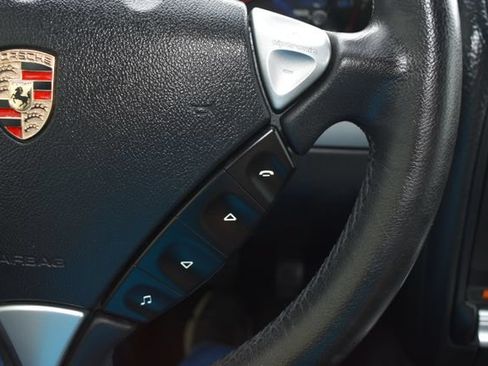 Used 2010 Porsche Cayenne AWD/4WD image 27