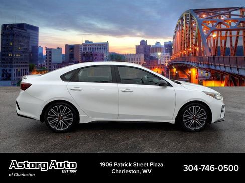 Used 2020 Kia Forte GT image 2