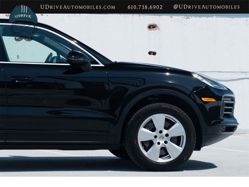 Used 2022 Porsche Cayenne AWD/4WD image 14