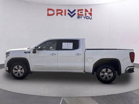Used 2025 GMC Sierra 1500 SLT RWD image 6