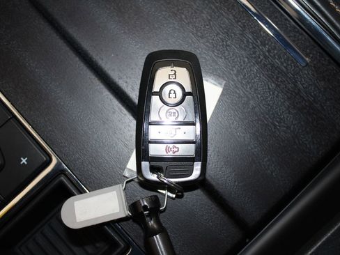 Used 2023 Ford Expedition Max Platinum image 57