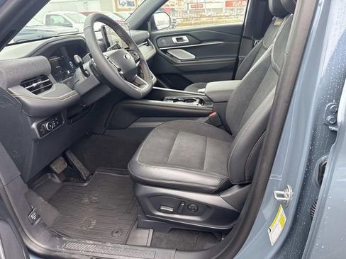 New 2026 Ford Explorer ST-Line image 9