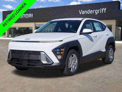 New 2026 Hyundai Kona SE FWD image 2
