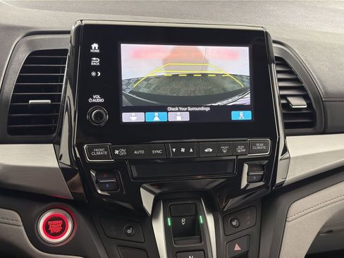 Used 2018 Honda Odyssey EX-L image 19