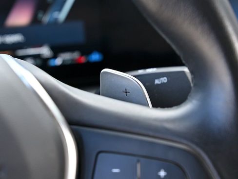 Used 2024 BMW 330i Sedan image 23