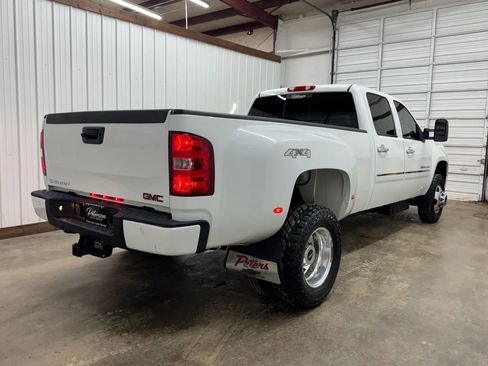 Used 2013 GMC Sierra 3500 Denali image 4