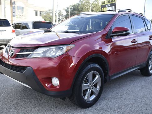 Used 2015 Toyota RAV4 XLE FWD image 8