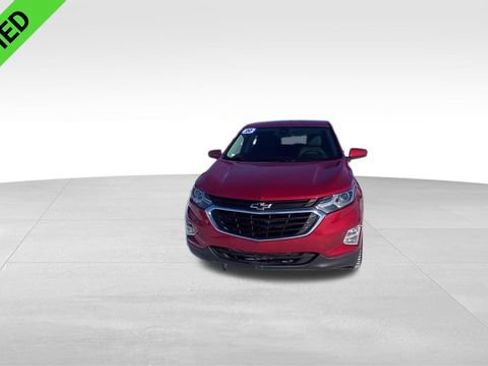 Used 2020 Chevrolet Equinox LT w/ Driver Convenience Package image 4