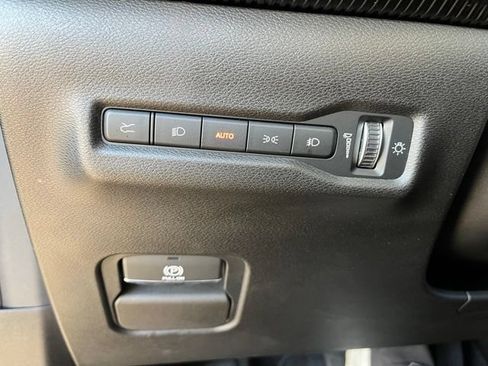 Used 2024 Jeep Wagoneer Launch Edition AWD/4WD image 21