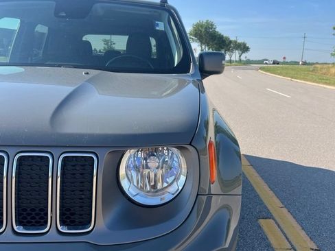 Used 2021 Jeep Renegade Limited AWD/4WD image 14