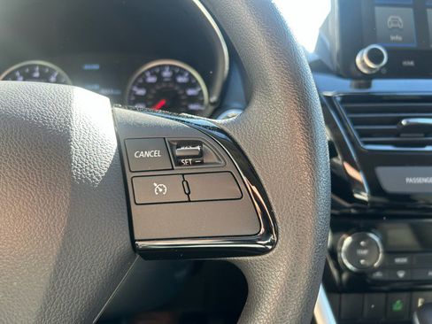 Used 2024 Mitsubishi Eclipse Cross LE image 19