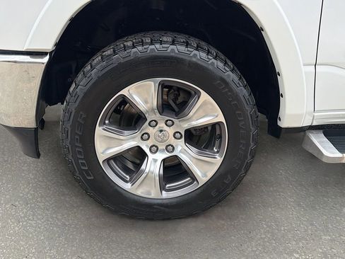 Used 2020 RAM 1500 Laramie image 41