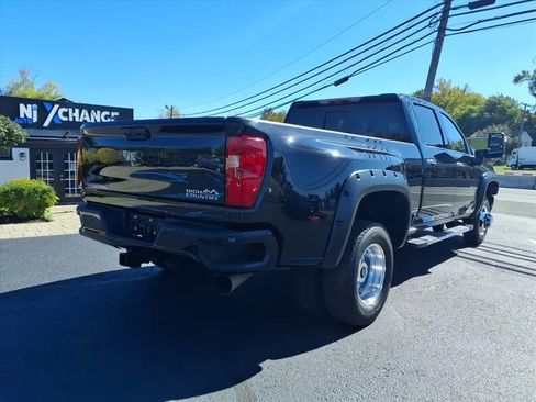 Used 2022 Chevrolet Silverado 3500 High Country w/ Snow Plow Prep/Camper Package image 2