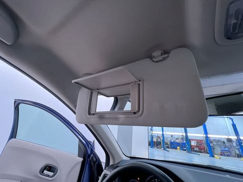 Used 2016 Honda HR-V LX image 31