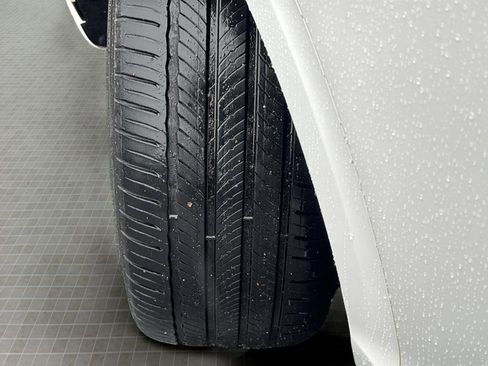 Used 2022 Genesis GV70 3.5T Sport w/ Sport Prestige Package image 11