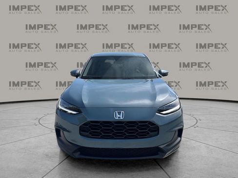 Used 2025 Honda HR-V LX image 8