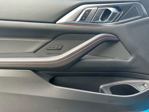 Used 2025 BMW M4 CS image 9