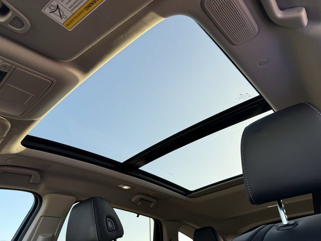 Certified 2025 Acura MDX w/ Technology Package FWD image 24
