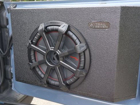 Used 2024 Ford Bronco Everglades AWD/4WD image 18