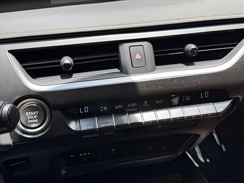Used 2020 Lexus UX 200 w/ Premium Package FWD image 18