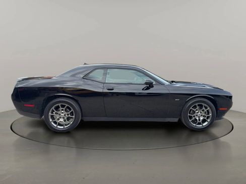 Used 2017 Dodge Challenger GT w/ Driver Convenience Group image 2