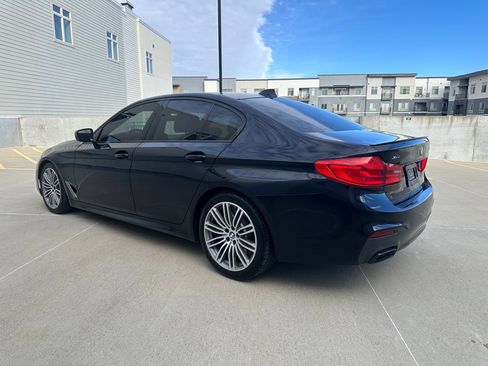 Used 2020 BMW M550i xDrive w/ Dynamic Handling Package image 5