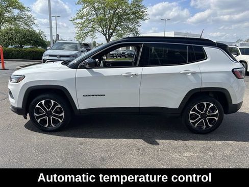 Used 2023 Jeep Compass Limited AWD/4WD image 4
